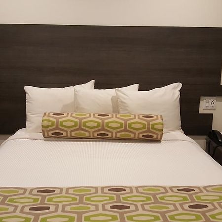 Jewel City Inn Глендейл Екстериор снимка